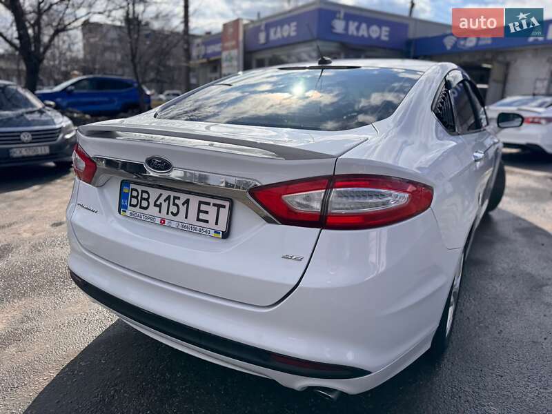 Седан Ford Fusion 2016 в Харкові