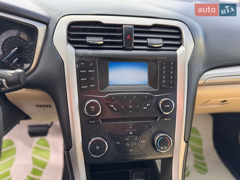 Седан Ford Fusion 2016 в Харкові