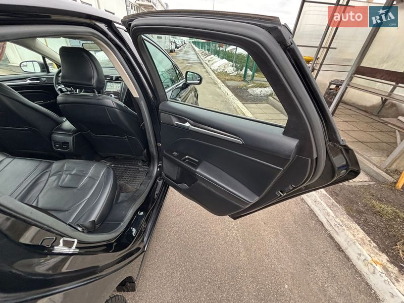 Седан Ford Fusion 2017 в Києві