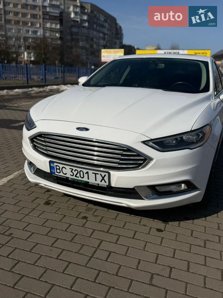 Седан Ford Fusion 2016 в Львові