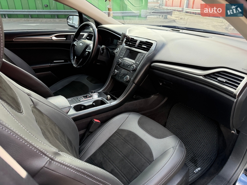 Седан Ford Fusion 2016 в Киеве