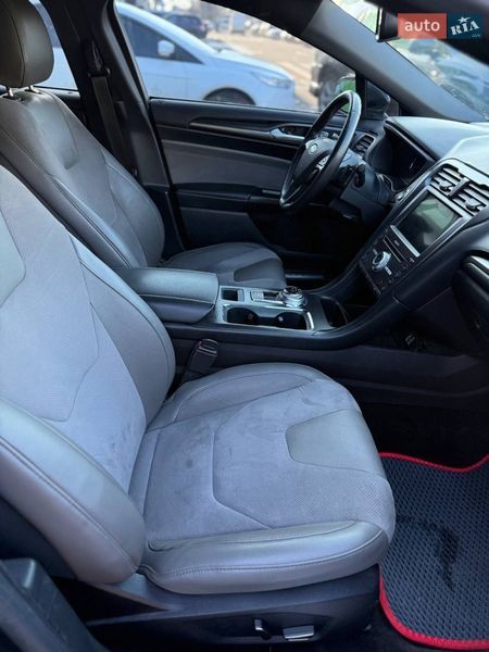 Седан Ford Fusion 2017 в Киеве