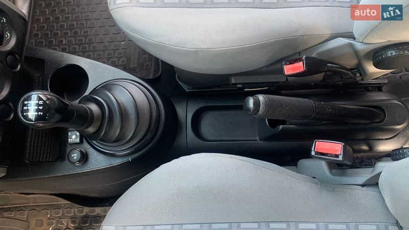 Хэтчбек Ford Fusion 2003 в Виннице