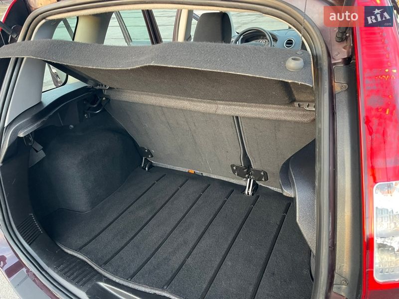 Хетчбек Ford Fusion 2012 в Вінниці