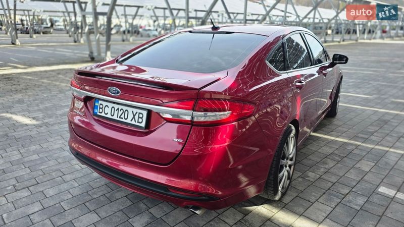 Седан Ford Fusion 2016 в Львові