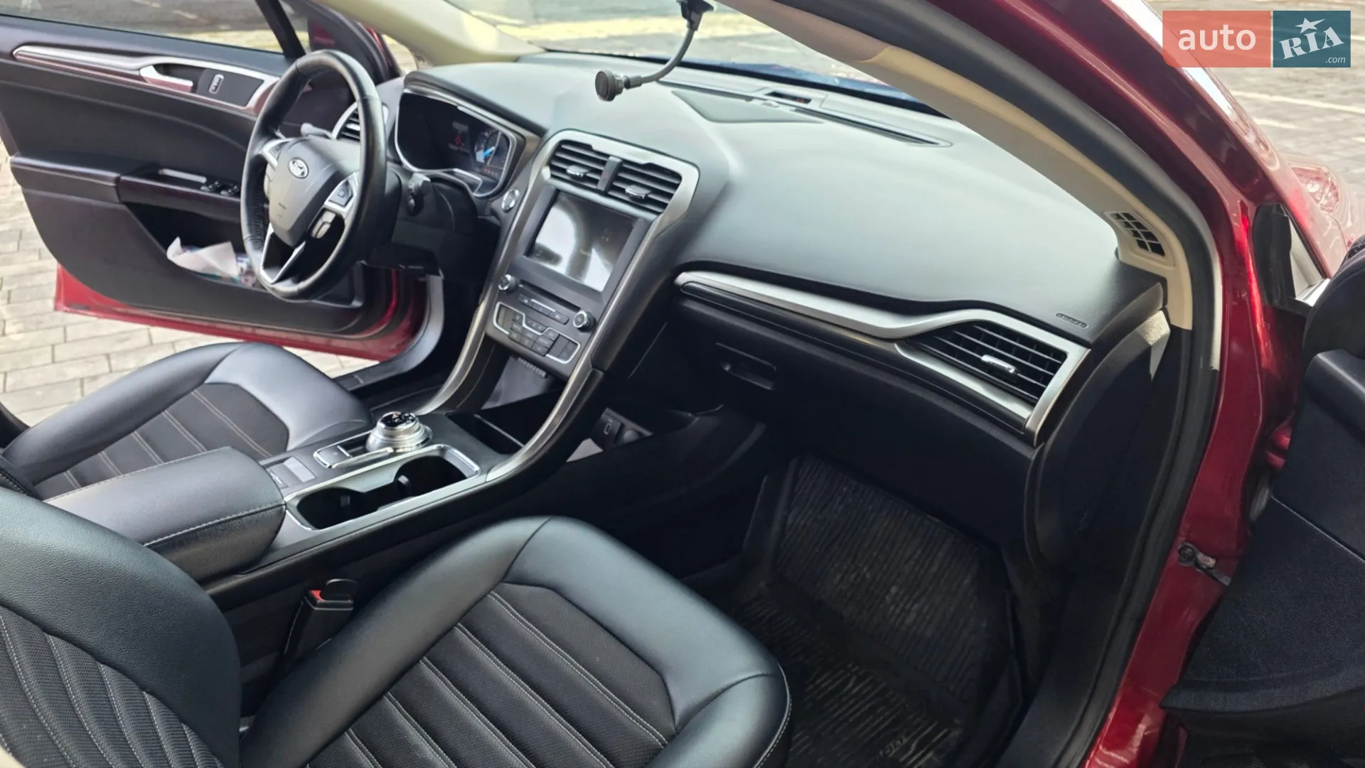 2016 Ford Fusion - мініатюра 32
