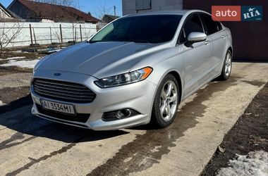Седан Ford Fusion 2016 в Яготине