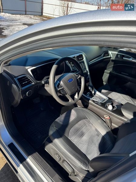 Седан Ford Fusion 2016 в Яготине