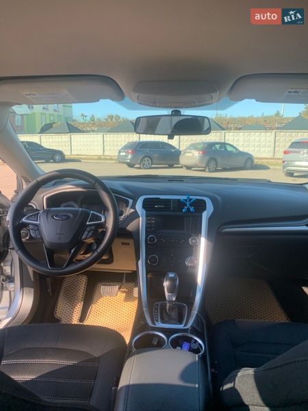 Седан Ford Fusion 2013 в Виннице