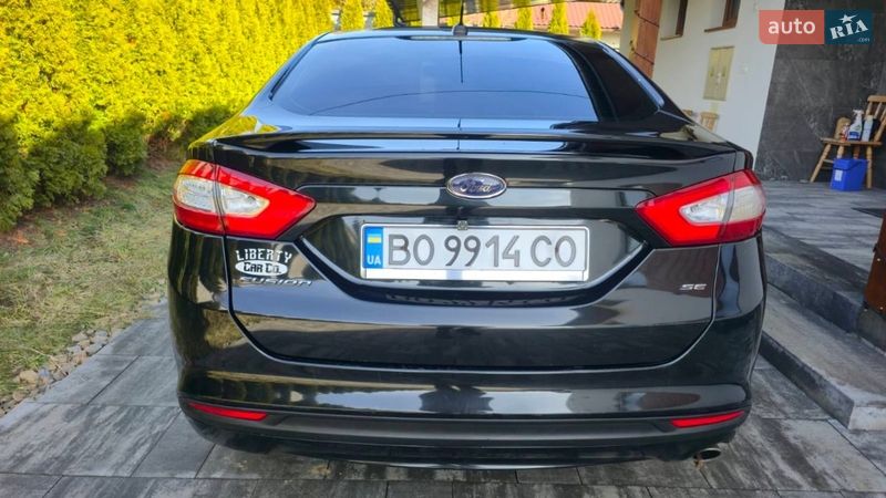 Седан Ford Fusion 2013 в Виннице