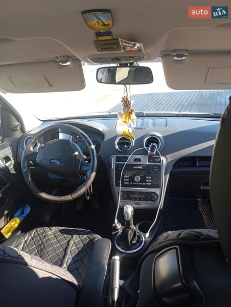 Хэтчбек Ford Fusion 2006 в Белогорье