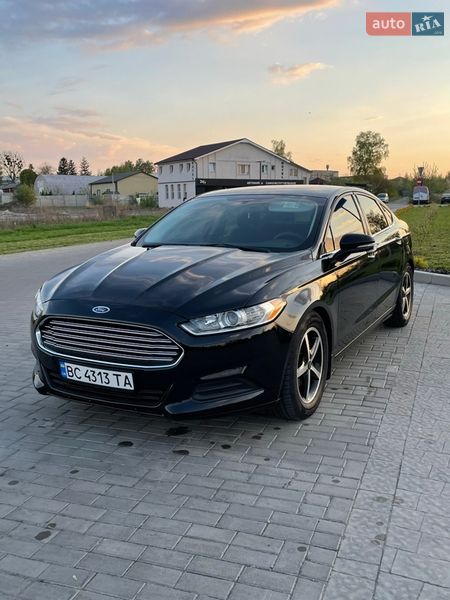 Седан Ford Fusion 2015 в Шептицькому