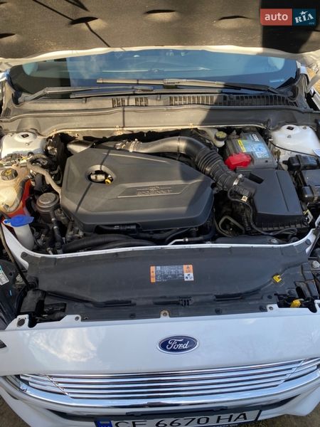 Седан Ford Fusion 2013 в Черновцах