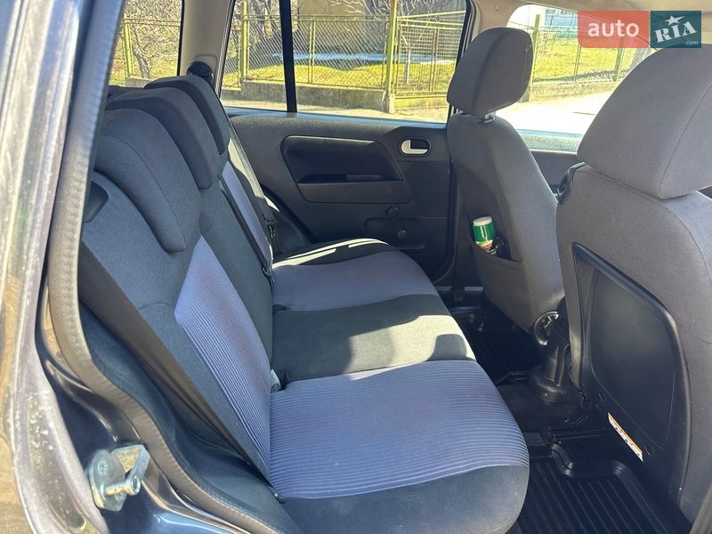 Хетчбек Ford Fusion 2008 в Надвірній