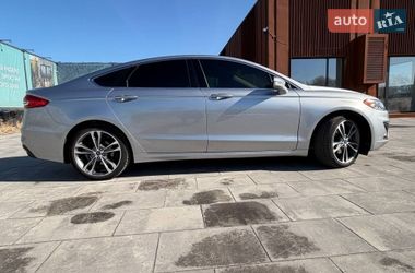 Седан Ford Fusion 2020 в Киеве