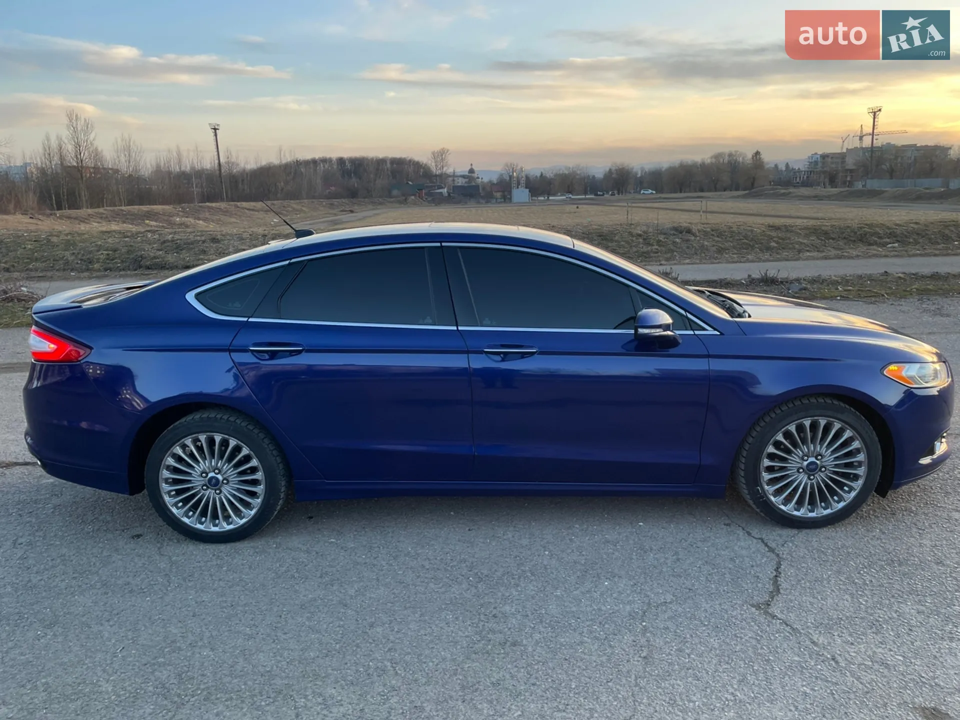 2012 Ford Fusion - мініатюра 9