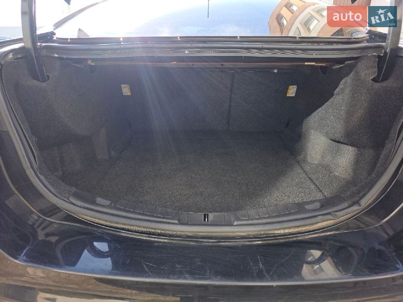 Седан Ford Fusion 2013 в Львове