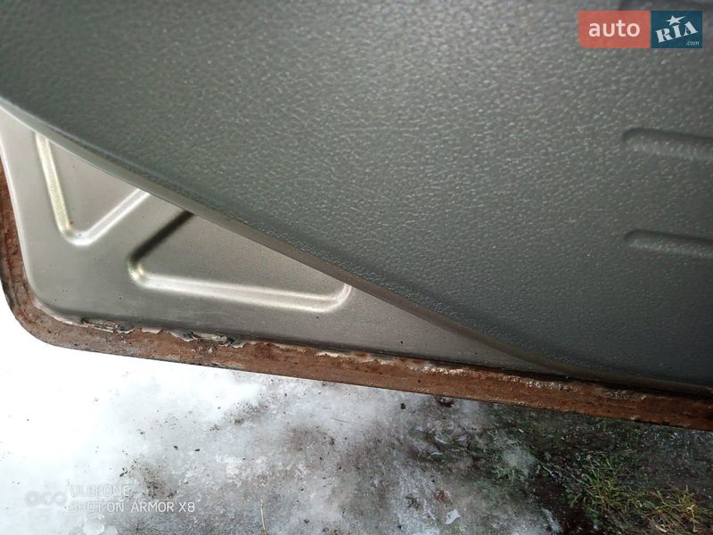 Хэтчбек Ford Fusion 2004 в Смеле