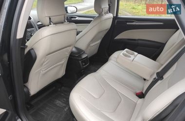 Седан Ford Fusion 2014 в Львове