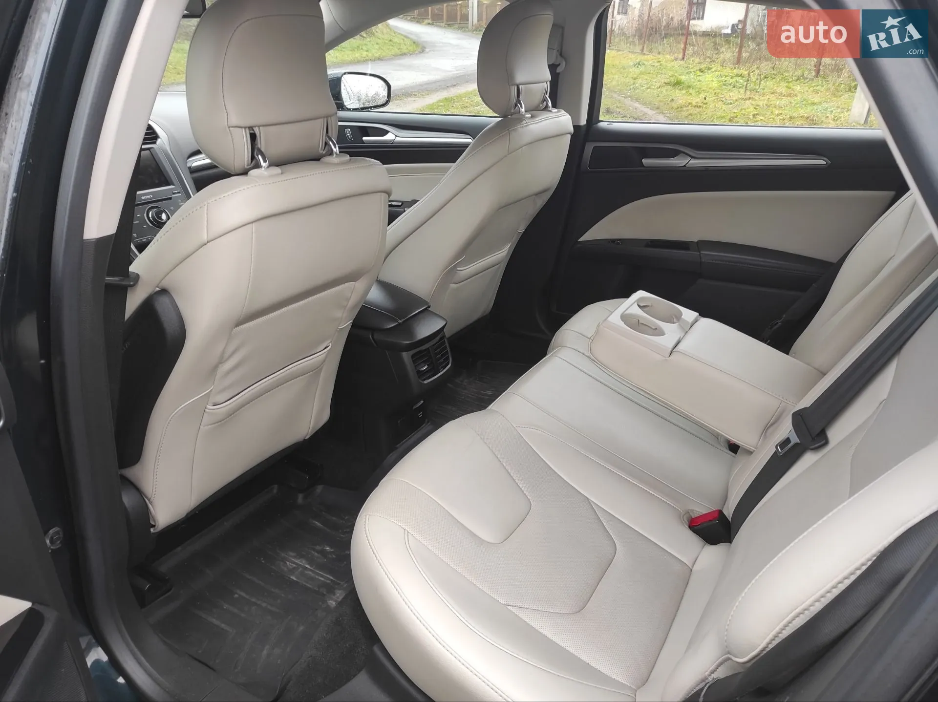 2014 Ford Fusion - мініатюра 18