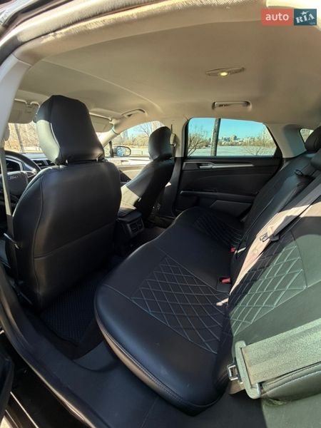 Седан Ford Fusion 2015 в Киеве