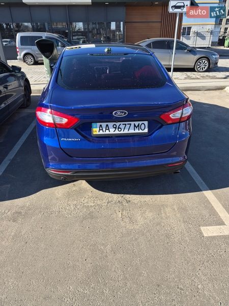 Седан Ford Fusion 2015 в Києві