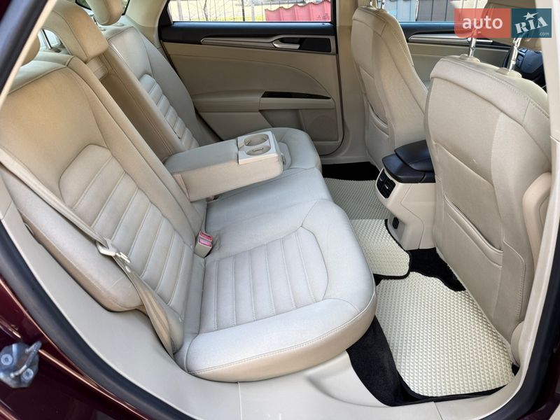 Седан Ford Fusion 2013 в Одессе