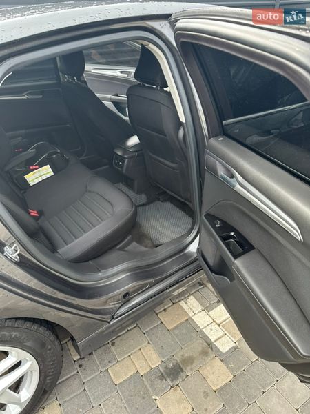 Седан Ford Fusion 2014 в Николаеве