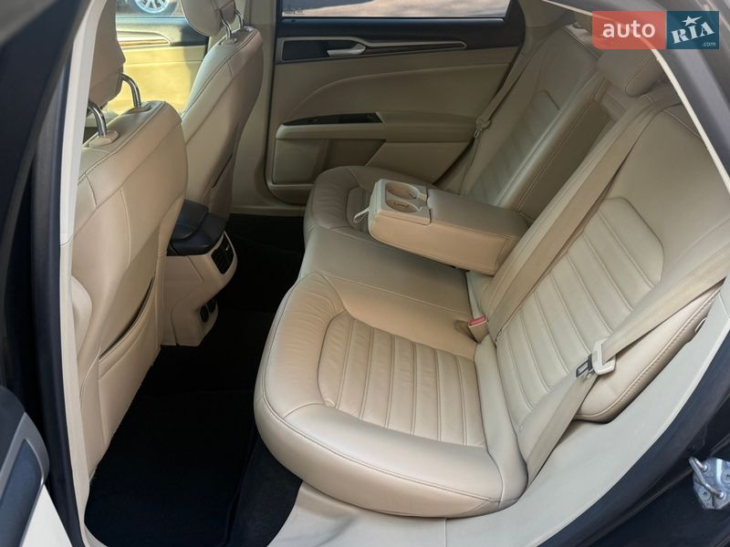 Седан Ford Fusion 2013 в Одессе