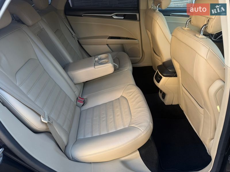 Седан Ford Fusion 2013 в Одессе