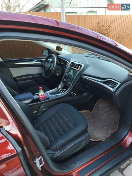 Седан Ford Fusion 2015 в Радомышле