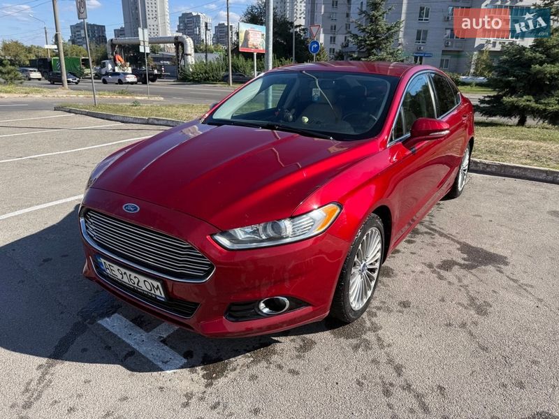 Седан Ford Fusion 2016 в Дніпрі