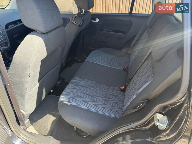 Хетчбек Ford Fusion 2009 в Полтаві