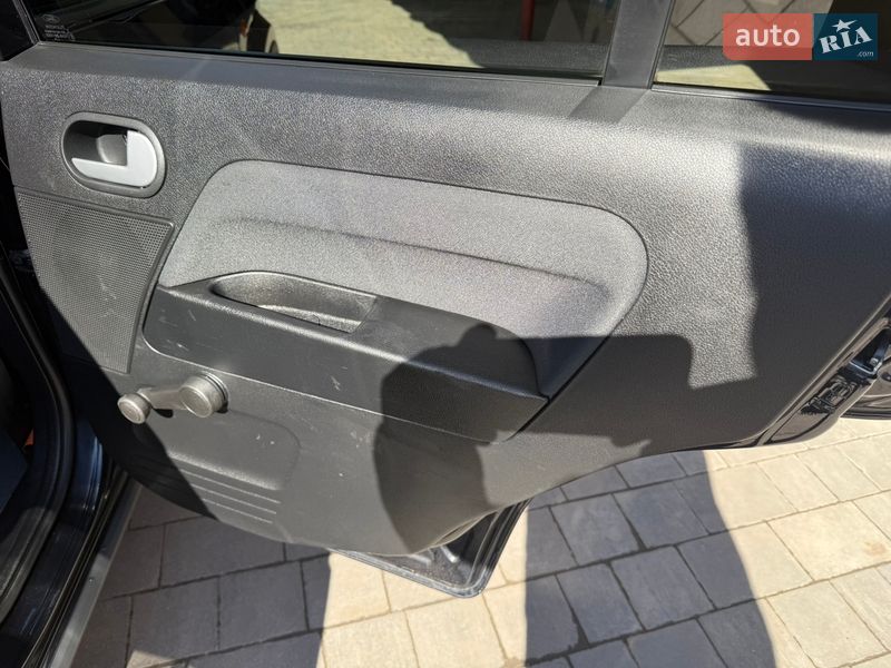 Хетчбек Ford Fusion 2009 в Полтаві