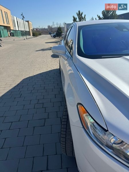 Седан Ford Fusion 2014 в Хмельницком