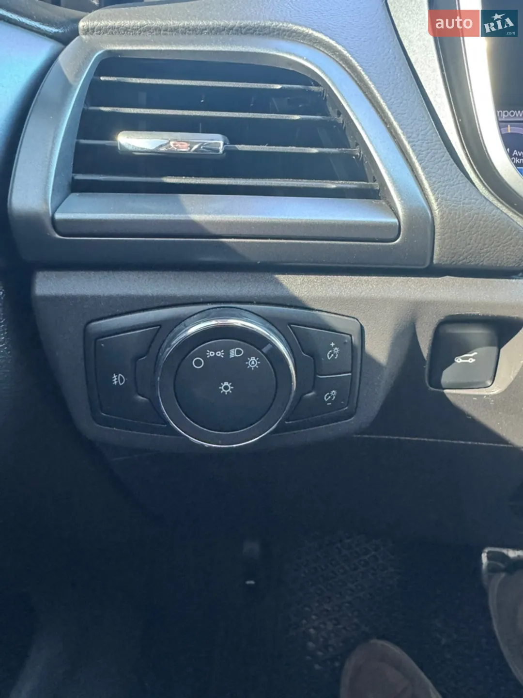 2014 Ford Fusion - мініатюра 17