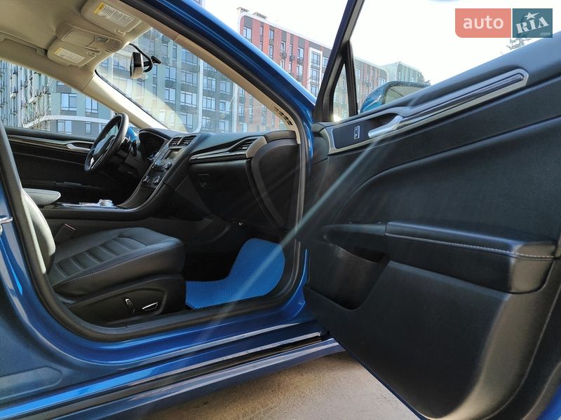 Седан Ford Fusion 2017 в Києві