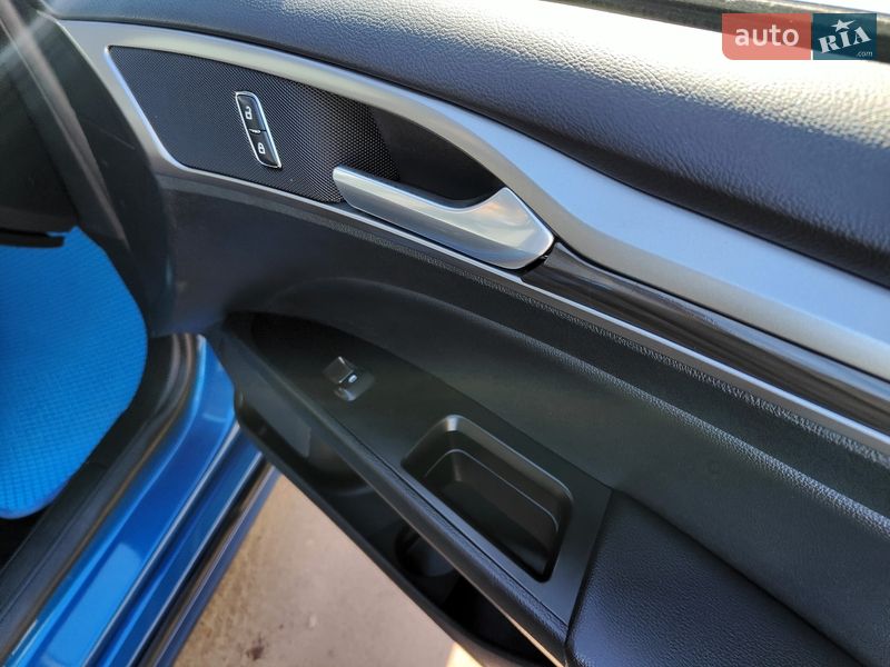 Седан Ford Fusion 2017 в Києві
