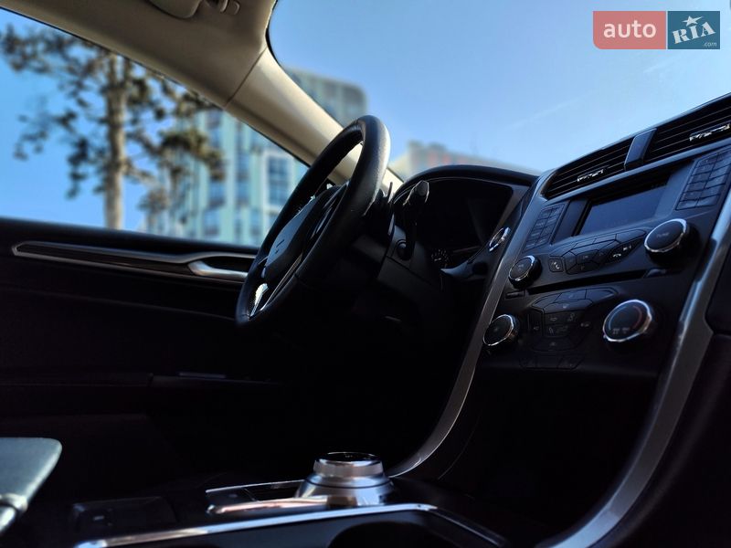 Седан Ford Fusion 2017 в Києві