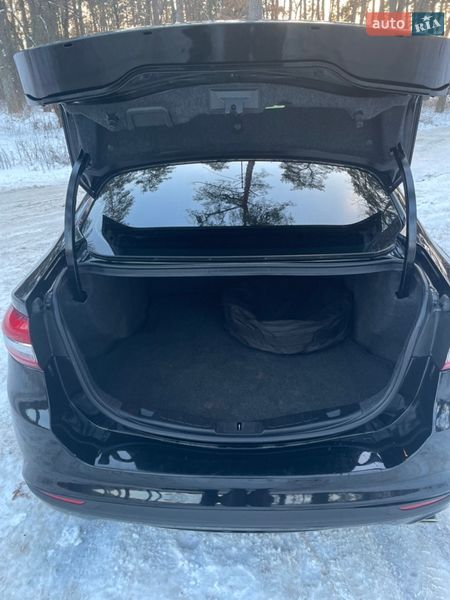 Седан Ford Fusion 2017 в Чернигове