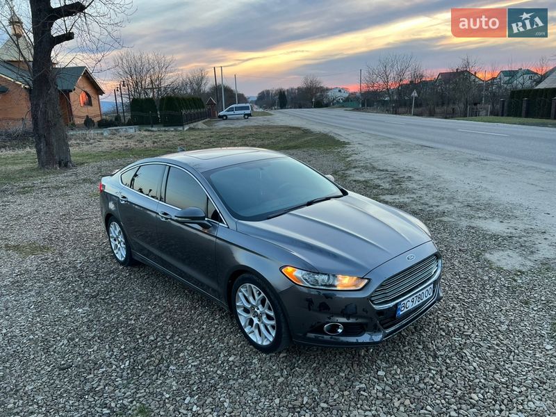 Седан Ford Fusion 2013 в Старому Самборі