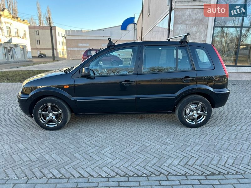 Хэтчбек Ford Fusion 2011 в Николаеве