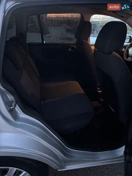 Хэтчбек Ford Fusion 2008 в Сквире