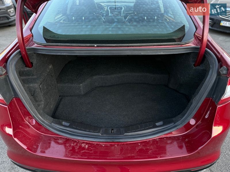 Седан Ford Fusion 2014 в Києві