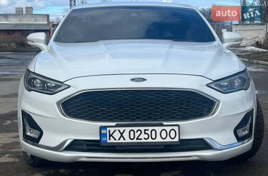 Седан Ford Fusion 2019 в Харькове