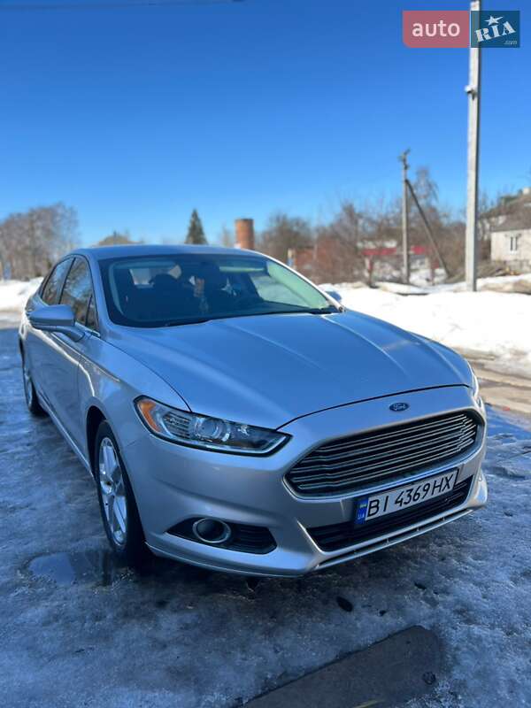Ford Fusion 2016