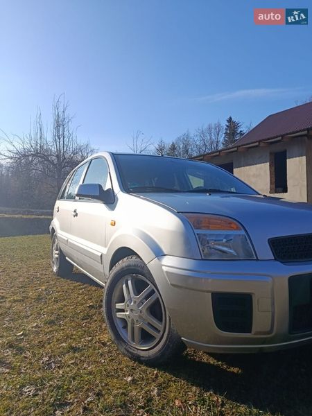 Хэтчбек Ford Fusion 2009 в Коломые