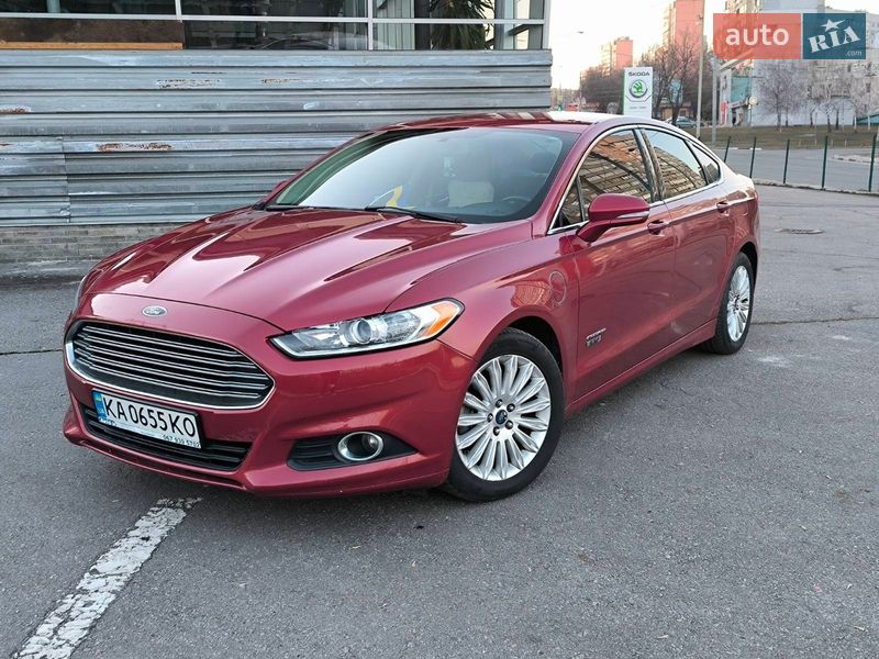 Седан Ford Fusion 2013 в Харькове