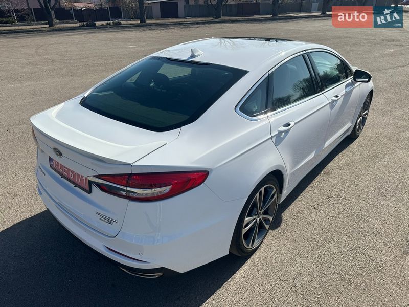 Седан Ford Fusion 2020 в Первомайске