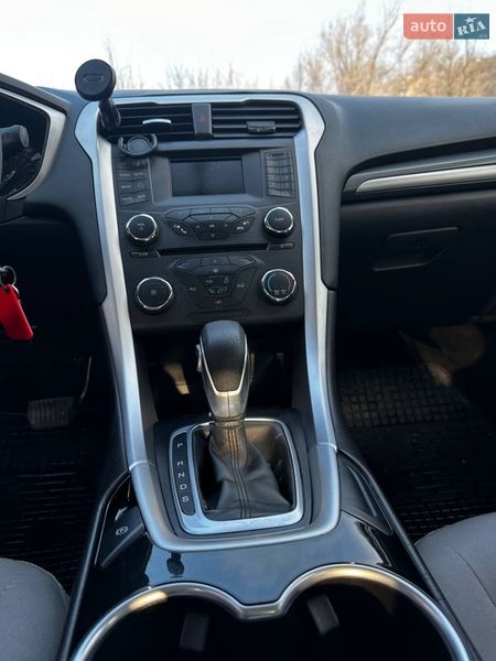 Седан Ford Fusion 2016 в Кривом Роге